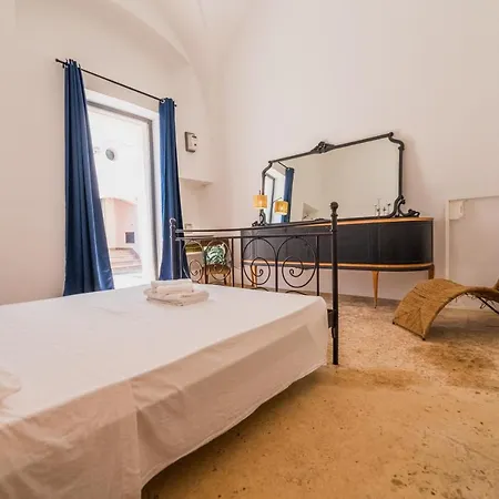 Casa Delle Rondini Holiday home *